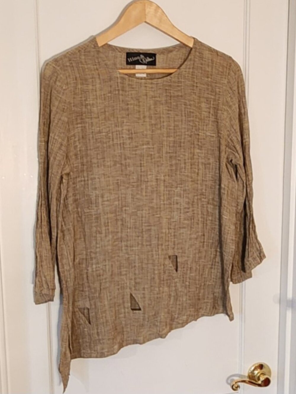 Hino & Malee VTG Linen Blouse w/ Asymmetrical Hemline & Cutouts, S